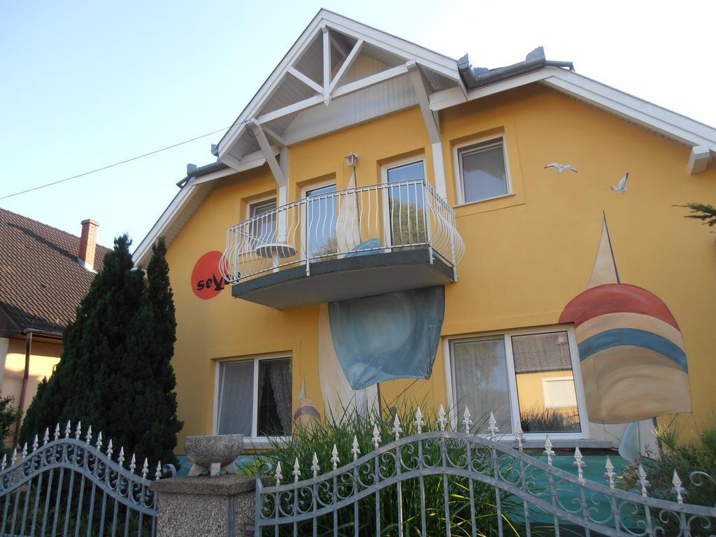 Seven Apartment Keszthely Kültér fotó
