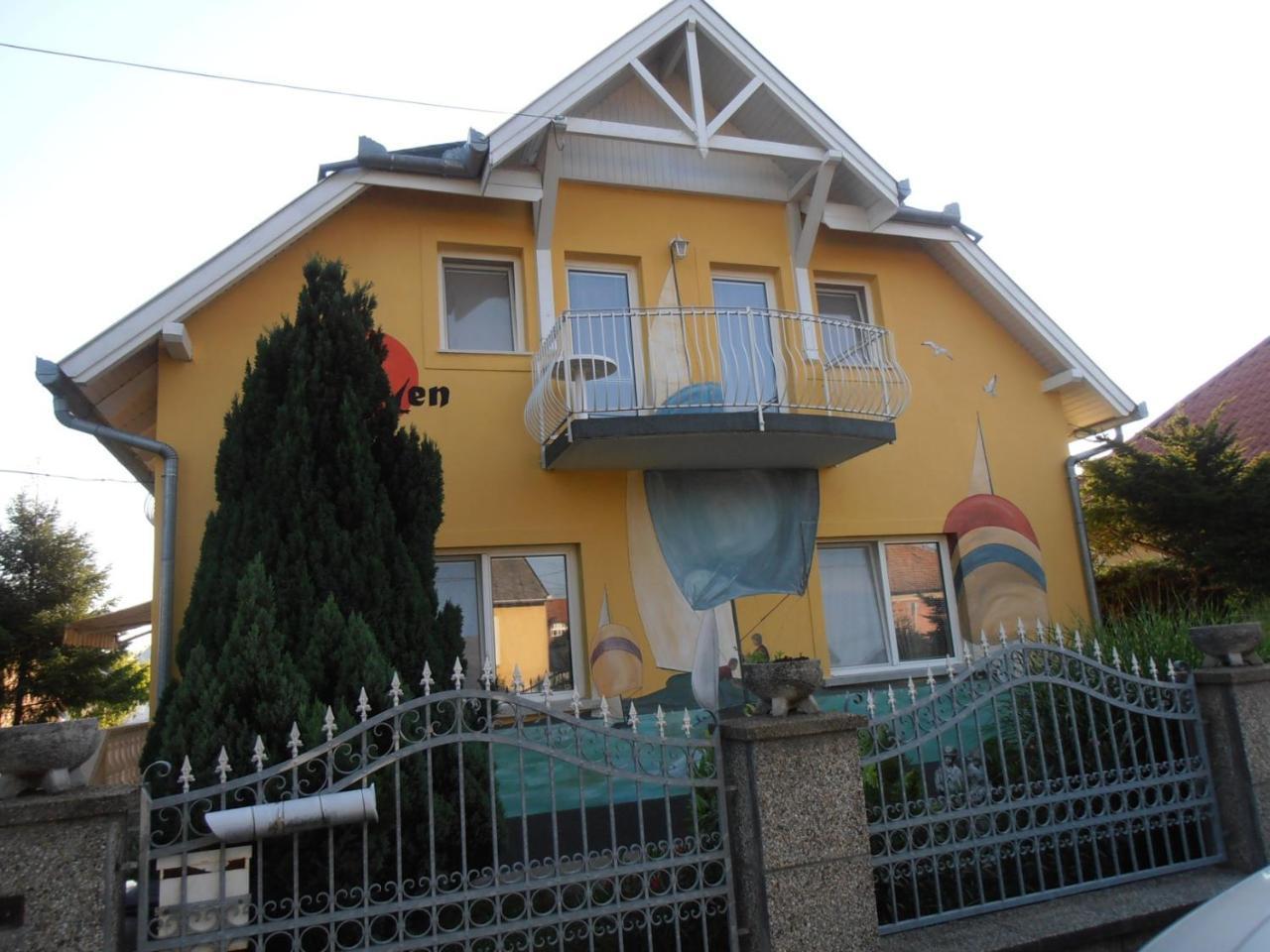 Seven Apartment Keszthely Kültér fotó